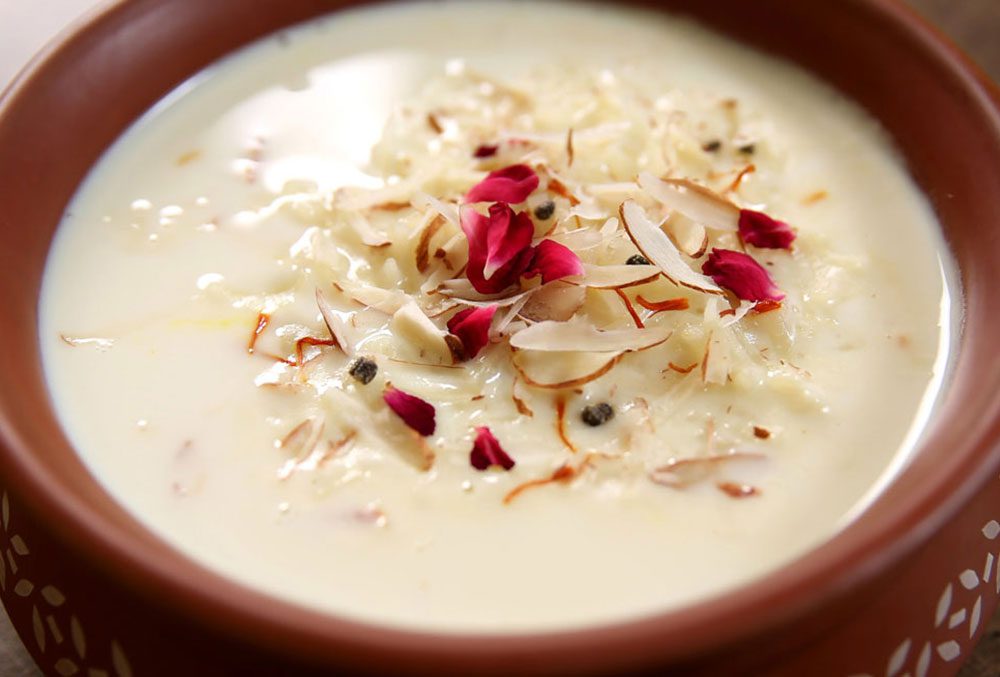 طرز تهیه فرنی