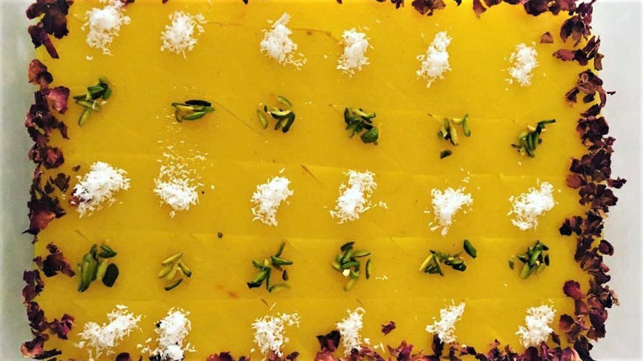 طرز تهیه مسقطی زعفرانی