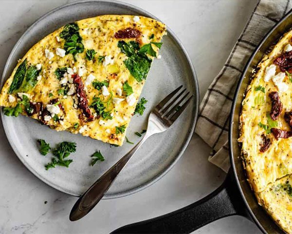 طرز تهیه کوکو اسفناج پنیری