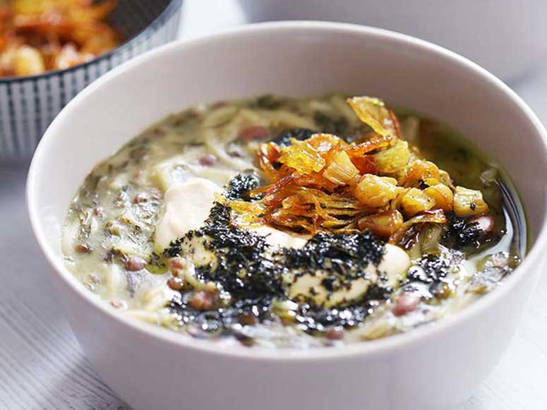 طرز تهیه آش رشته