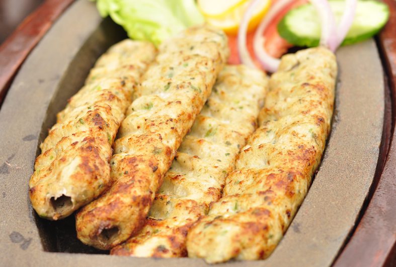 طرز تهیه کباب کوبیده مرغ