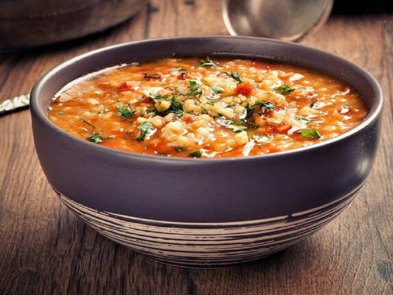 طرز تهیه آش گوجه فرنگی