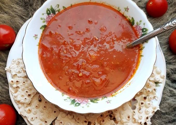 طرز تهیه اشکنه گوجه