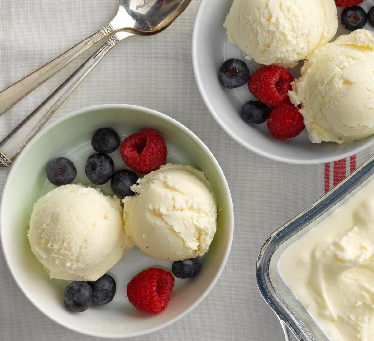 طرز تهیه بستنی وانیلی