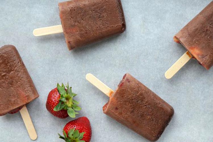 طرز تهیه بستنی یخی