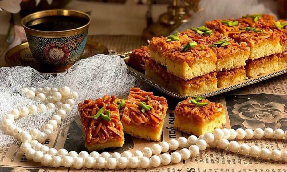 طرز تهیه شیرینی ملکه بادام