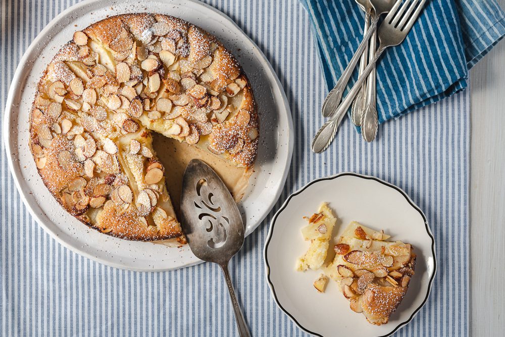 طرز تهیه کیک گلابی