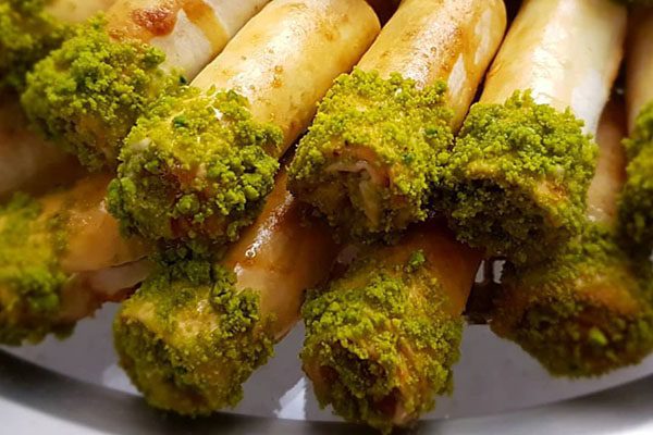 طرز تهیه شیرینی ساق عروس