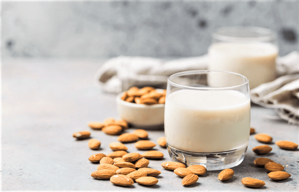 طرز تهیه شیر بادام
