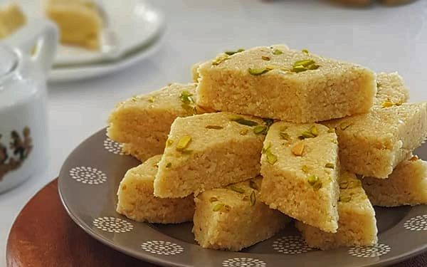 طرز تهیه لوز بادام
