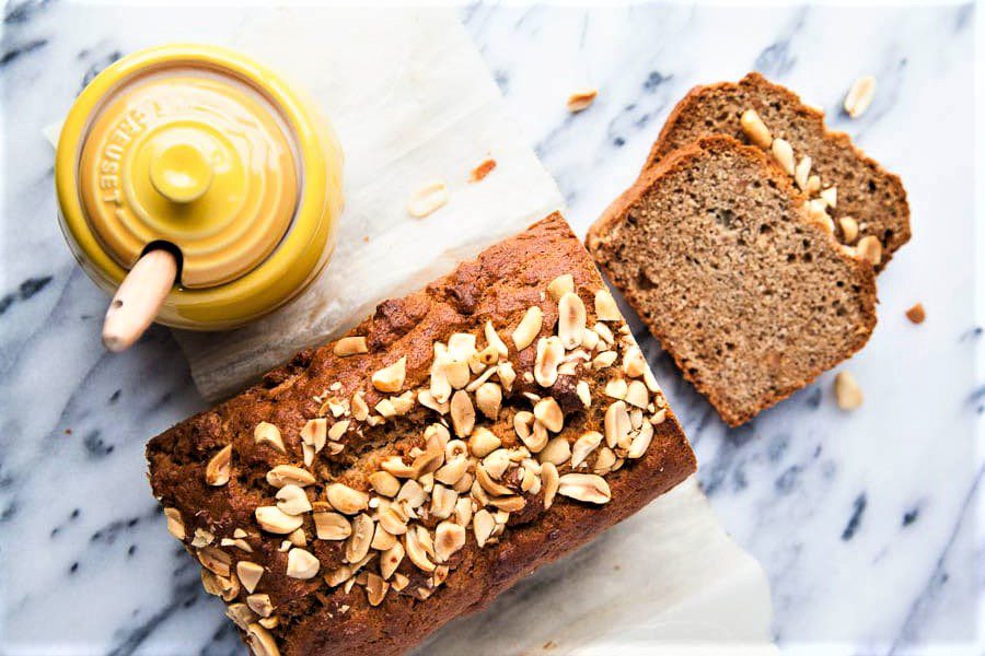 طرز تهیه کیک بادام زمینی