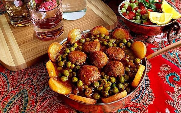 طرز تهیه خورش نخود فرنگی