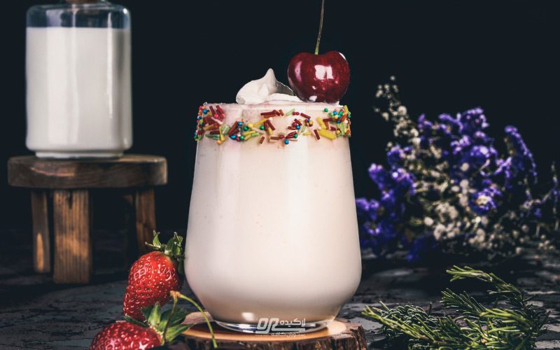 سرو انواع شیک در رستورانکافههای ارکیده