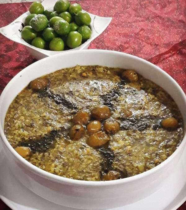 طرز تهیه آش گوجه سبز