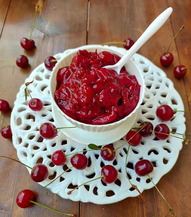 طرز تهیه ترشک آلبالو